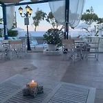 Ilios 4* Fira (Santorini)