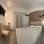 Ilios 4*