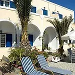 Ilios 4* Fira (Santorini)