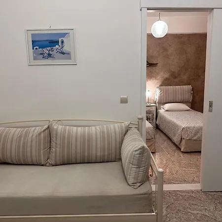 Ilios 4* Fira (Santorini)