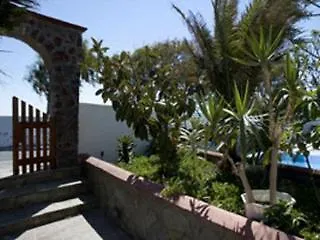 Ilios 4*