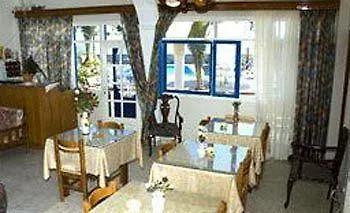 일리오스 4* 산토리니